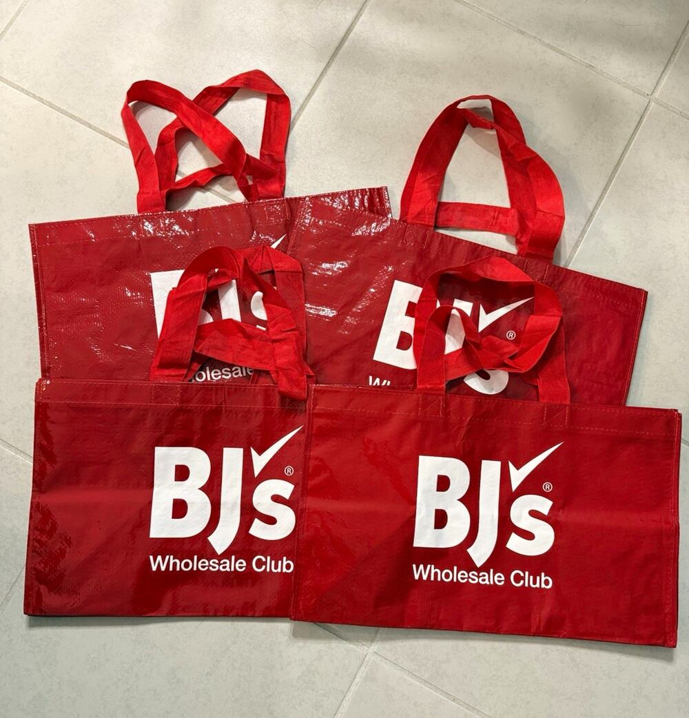 4 BJ's Wholesale Club Red/White Reusable Plastic Logo Bags 22x12x8"